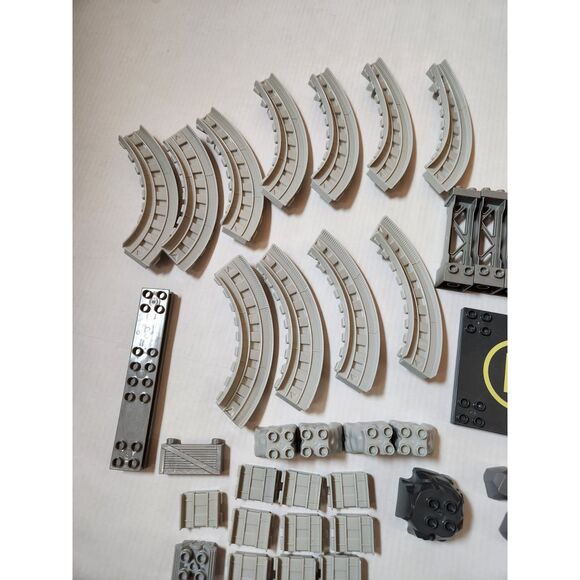 Mega Bloks Train Track Lot – Gray Rails + Extras - Picture 2 of 12